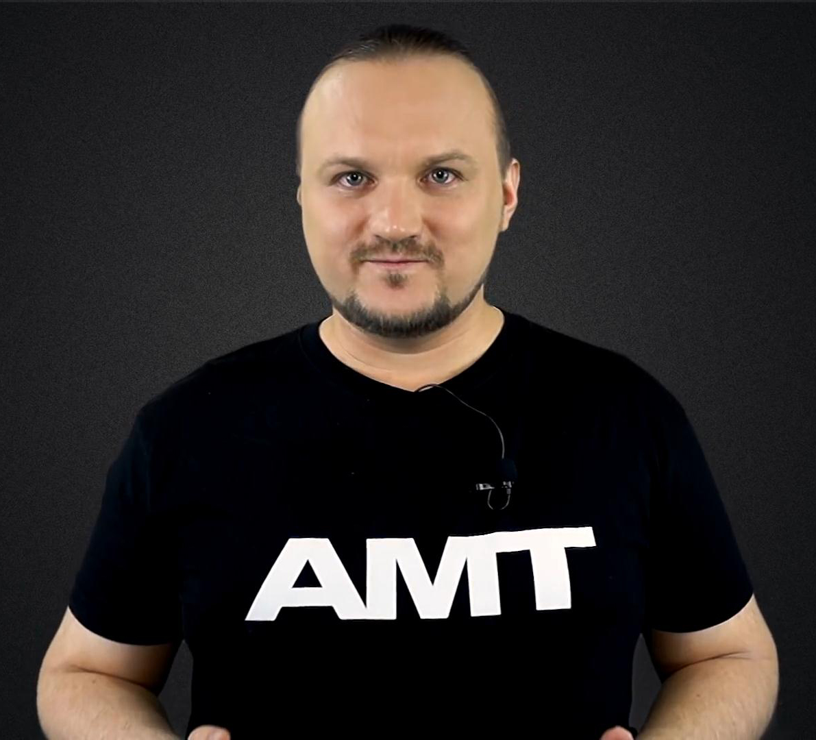AMT T-shirt (S) - T-shirt with AMT logo